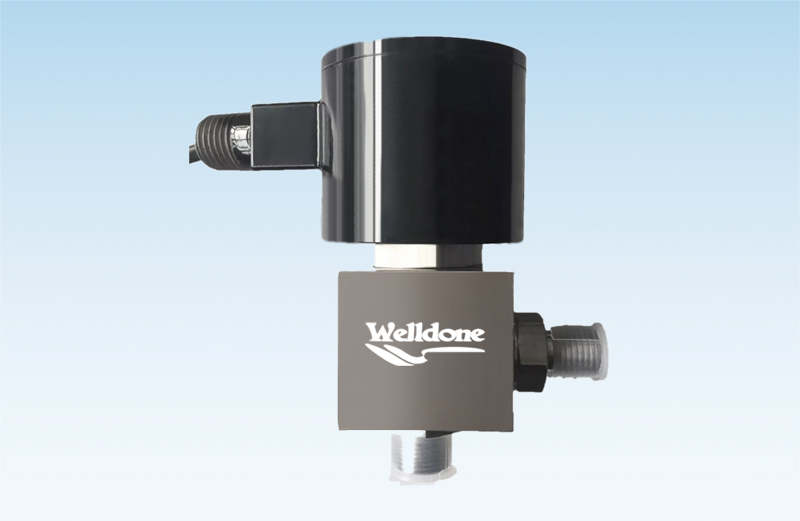 What is the function of the breakaway coupling on CNG dispenser hoses?